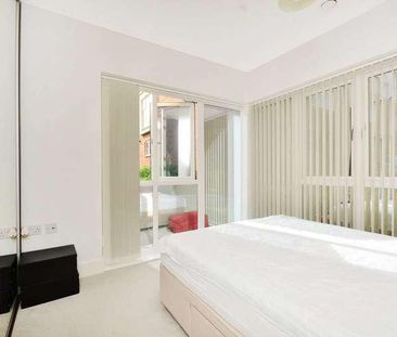 Uplands Road, Guildford, GU1 - Photo 1