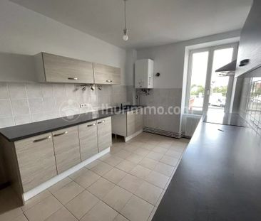 Location Appartement 5 pièces 106 m2 à Belfort - Photo 2