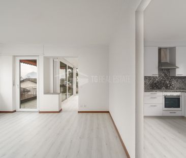 AMPIO APPARTAMENTO DI 3.5 LOCALI CON GIARDINO - Photo 1