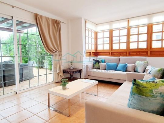 Luxury House for rent in Adeje, Canary Islands - Photo 1