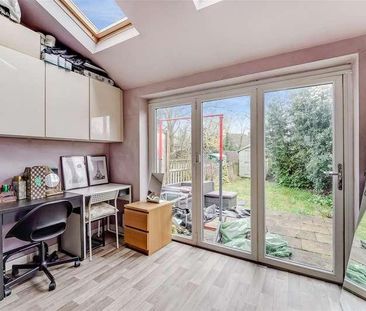 Parkleigh Road, South Wimbledon, SW19 - Photo 2