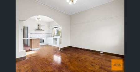 3 Bedroom Unit in a Great Location - Photo 3