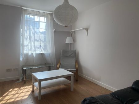 1 Bedroom Property To Rent - Photo 5