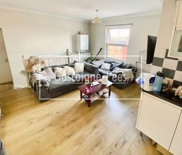 ., Denzil Road, Guildford - Photo 1