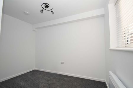 1 bed ground floor flat to rent in Hildenley Close, Scarborough, YO12 - Photo 3