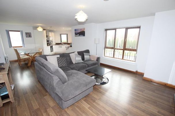 119 Glenvarna Drive, Newtownabbey, BT36 5JQ - Photo 1