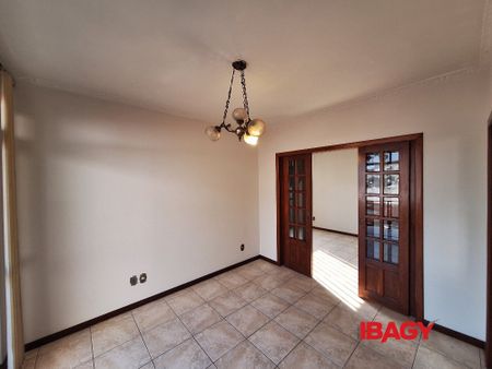 Casa 3 Quartos Centro 262m² - Photo 3