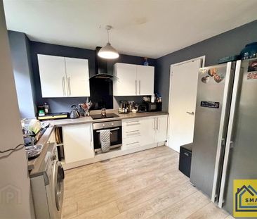 33 O'Neill Road, Newtownabbey, BT36 6BZ - Photo 4