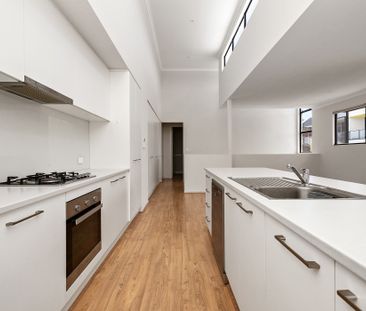 39 Hunt Street, Lightsview SA 5085 - Townhouse For Rent | Domain - Photo 4