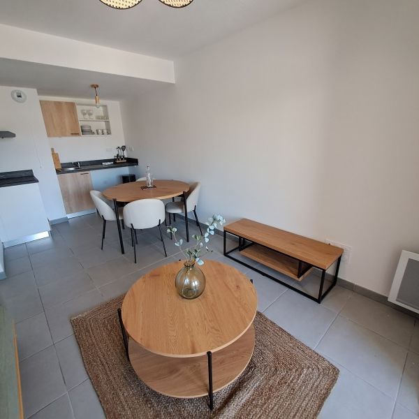 Location Appartement 2 pièces 41m² MONTPELLIER 34000 - Photo 1