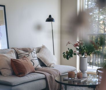 Klövjestigen, Skogås - Photo 2