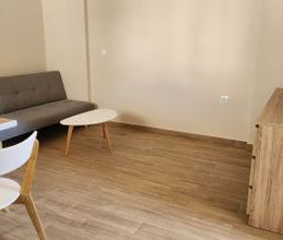Studio/Γκαρσονιέρα για ενοικίαση - Μαρκόπουλο, - Photo 1
