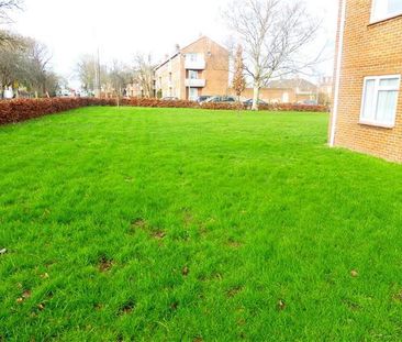 Holloway Avenue, BOURNEMOUTH - Photo 2