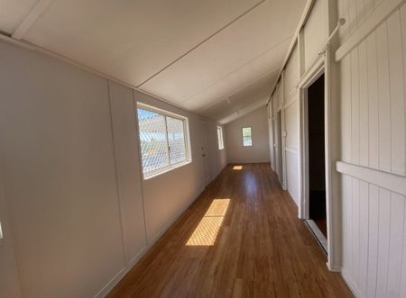 Property For Rent - Photo 4