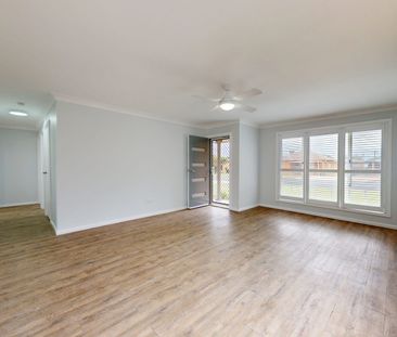 Newly Renovated & Stylish - Ready to Move In - Photo 2