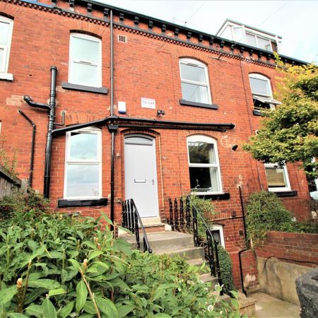 3 bedroom terraced house to rent - Photo 4