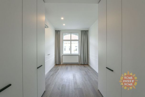 Pronájem bytu 2+kk 56 m², náměstí Jiřího z Poděbrad 1561, Praha Vinohrady - Photo 1