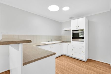 7 Garnaut Avenue, Pooraka SA 5095 - Photo 4