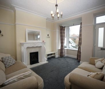 3 bedroom House To Let - Photo 1