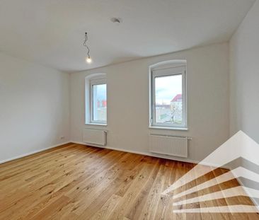 Altbauflair trifft moderne Ausstattung! Erstbezug nach Generalsanie... - Foto 6