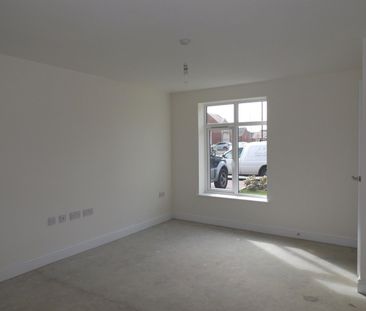 Highfield Avenue, Langwith Junction, Mansfield - Photo 5