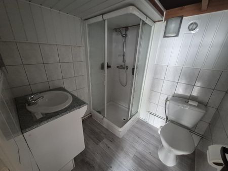 Location Appartement 2 pièces 45m² BOULOGNE SUR MER 62200 - Photo 5