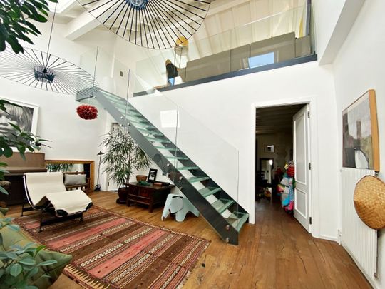 Exceptional architect-designed house fully furnished with garden and pool - Foto 1