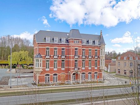 Nieuw appartement in een geklasseerd kasteel. - Foto 3