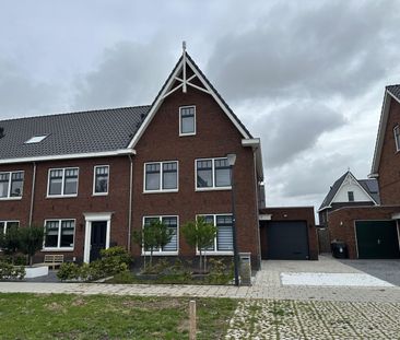 Torensteelaan 15, Numansdorp Woonkern, 3281MA - Foto 2