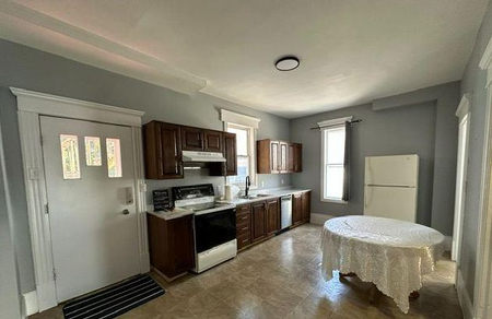 For Lease - 293 Dalhousie Street Unit# Unit 1, Peterborough, Ontario - Photo 2