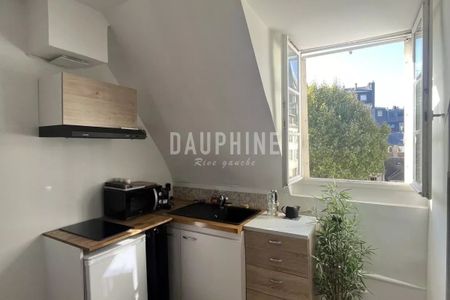 Appartement à louer à Paris 6Ème - Photo 3