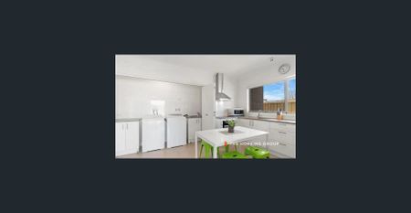 TOP NOTCH FULLY FURNISHED SHARED LIVING - Photo 3