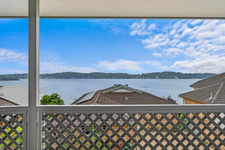 Breathtaking Lake Views � Relaxed Lakeside Living - Photo 3