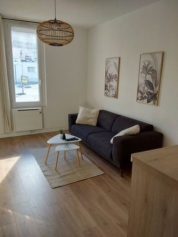 Location Appartement 2 pièces 40m² NARBONNE 11100 - Photo 4