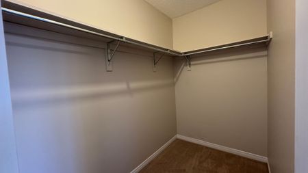 For Lease - 3171 Morning Glory Mews, Mississauga, Ontario - Photo 4