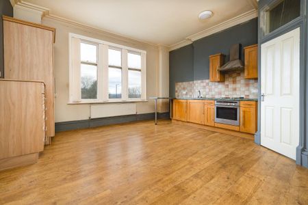 Studio to rent - Photo 2