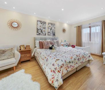 Luxury Villa for rent in Portimão, Portugal - Photo 3