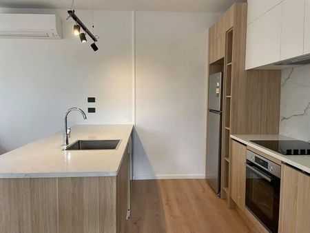 Sunny 2 bedrooms unit in Hanley’s farm - Photo 3