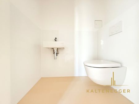 Helle 4-Zimmer-Wohnung ++ ca. 95 m² ++ modern saniert ++ 2. Stock - Photo 3