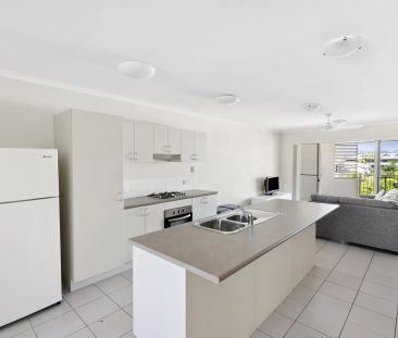 Unfurnished apartment close to the CBD. - Photo 6