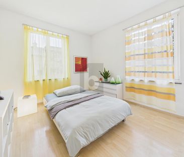 MODERN WITH TERRACE - Photo 3