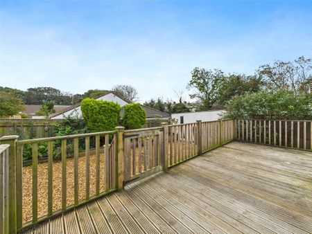 3 bedroom bungalow to rent - Photo 4