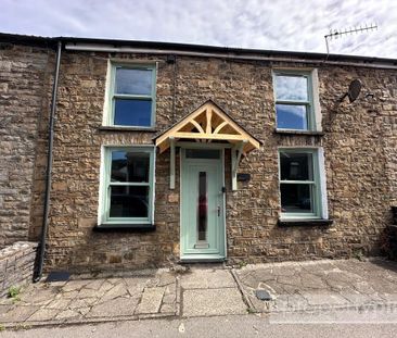 2 bedroom terraced house to rent - Photo 2