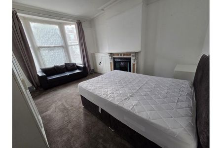 6 bedroom house share to rent - Photo 3