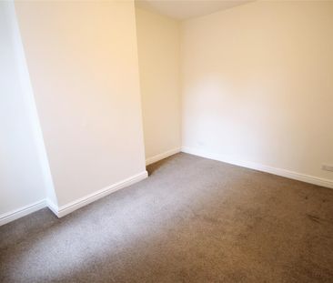 2 Bedroom House To Rent - Photo 1