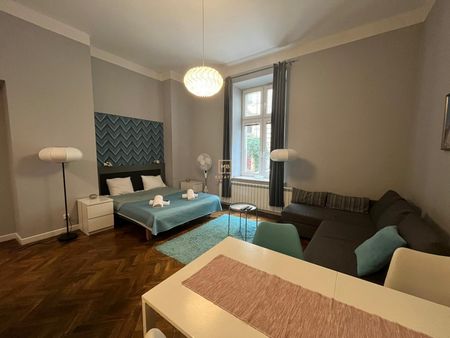 Apartament obok rynku,wyposażony,2 pokoje,40m - Zdjęcie 3