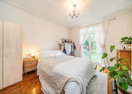 Franciscan Road, SW17 8DZ, London - Photo 4