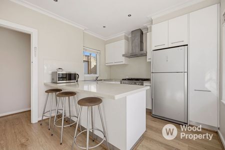 12/25 Barkly St, St Kilda - Photo 2