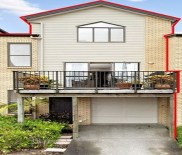 3 bedroom town house in Te Atatu - Photo 6