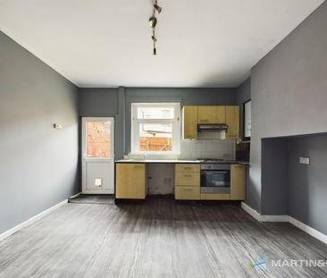 2 bedroom end of terrace house to rent - Photo 5